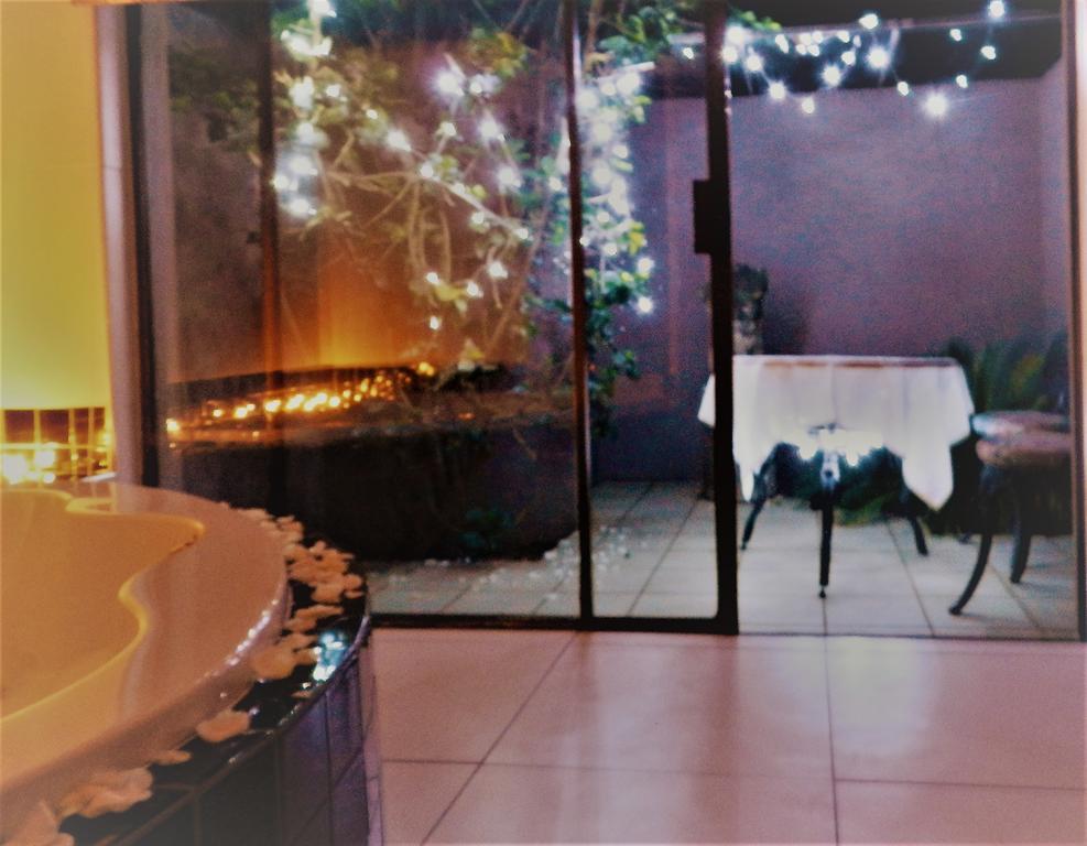 Le Petit Fillan Sandton Exterior foto